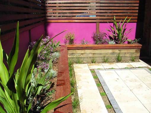 Landscape design for low Budget Townhouse Garden makeover